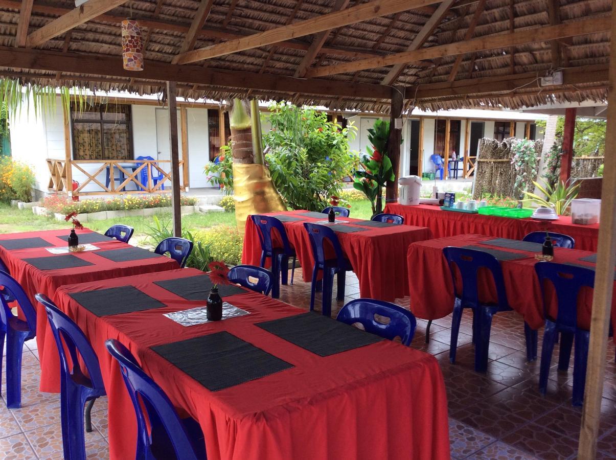 The George Hotel Kiribati Betio Eksteriør bilde